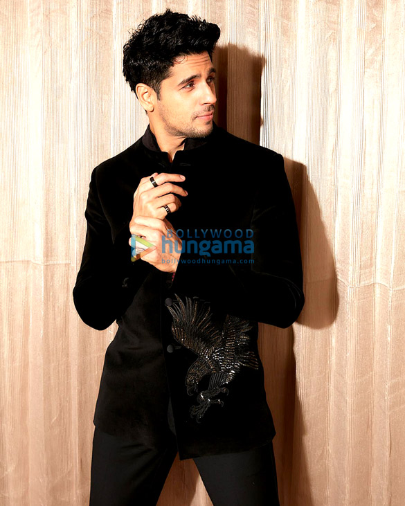 sidharth malhotra 2 9