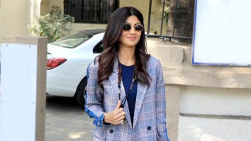 Spotted: Kriti Sanon and Shilpa Shetty at Kromakay salon, Juhu, Mumbai