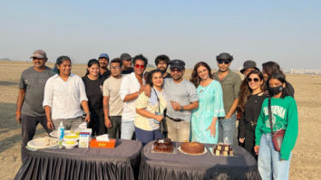 Tabu wraps the shoot of Bhool Bhulaiyaa 2; shares picture from the sets