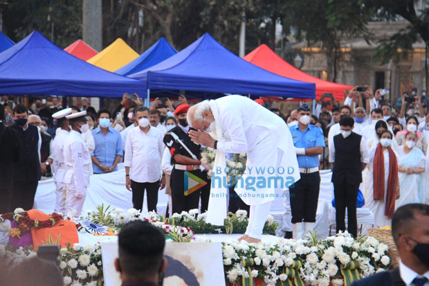 RIP Lata Mangeshkar: PM Narendra Modi and Shah Rukh Khan pay last respects to the late singer at state funeral in Mumbai 