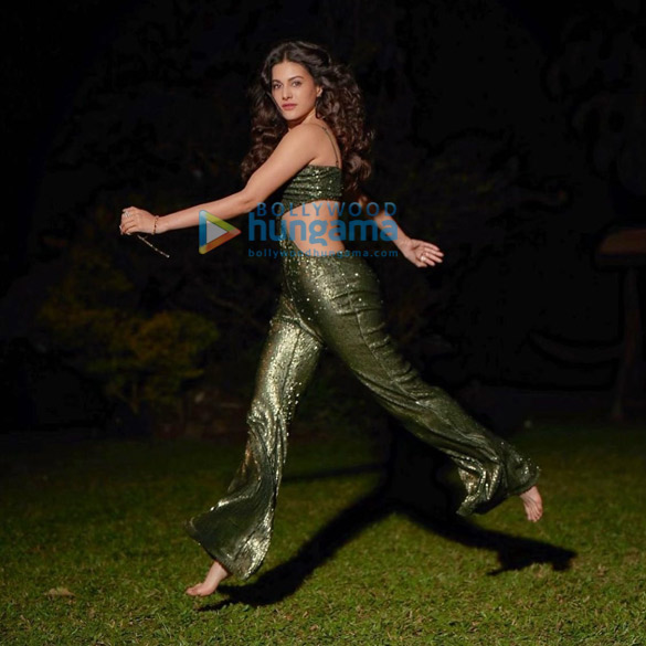 amyra dastur 1 18
