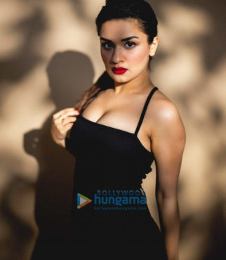 Celebrity Photos of Avneet Kaur