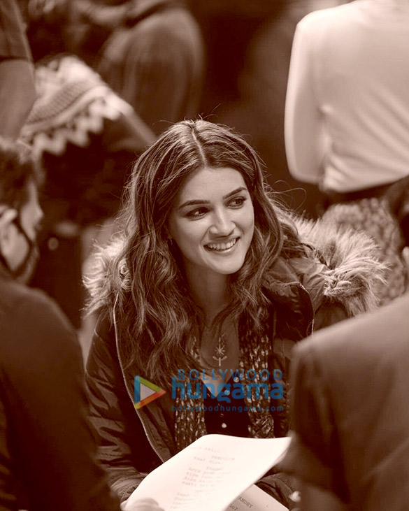 bachchhan paandey 1 10