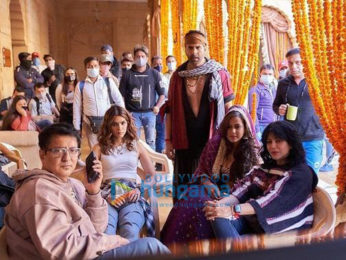 On the Sets of the movie Bachchhan Paandey