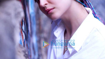 Celeb Photos Of Elli AvrRam