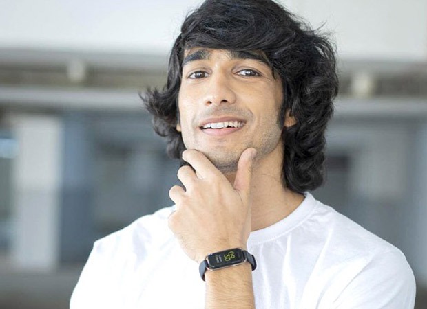 From BTS' 'Butter' to Gangubai Kathiawadi's 'Dholida', here are 10 must-watch dance-videos of Shantanu Maheshwari 