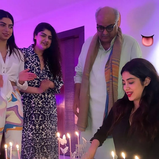 Janhvi Kapoor turns 25; Khushi, Boney, Anshula throw an intimate birthday bash, see photos Janhvi Kapoor turns 25; Khushi, Boney, Anshula throw an intimate birthday bash, see photos