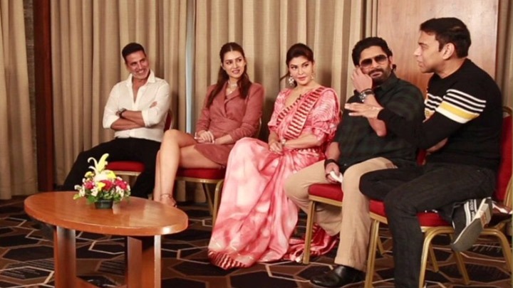 LOL- Akshay on doing Kriti’s film: “Unhone bola ke bohot jald script…”| Bachchhan Paandey LOL- Akshay on doing Kriti’s film: “Unhone bola ke bohot jald script…”| Bachchhan Paandey
