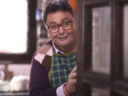 Laal Tamatar – Sharmaji Namkeen | Rishi Kapoor, Paresh Rawal, Juhi Chawla