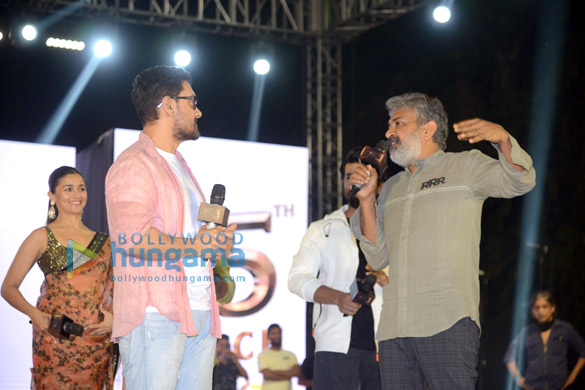 photos aamir khan joins s s rajamouli alia bhatt ram charan and jr ntr for rrr promotions in delhi 4