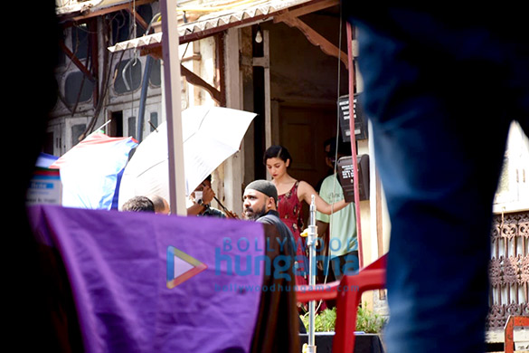 photos after the success of gangubai kathiawadi alia bhatt spotted in the city shooting for a new project 2