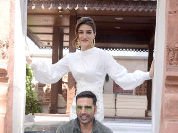 Photos: Akshay Kumar and Kriti Sanon strike a pose in Delhi as they promote their film Bachchhan Paandey