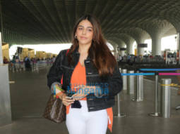 Photos: Alaya F, Vijay Deverakonda, Charmy Kaur and others snapped at the airport