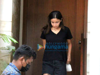 Photos: Alia Bhatt snapped at Zoya Akhtar's residence in Bandra