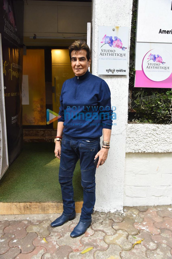 photos jeetendra spotted today at a cosmetic clinic studio aesthetique 2