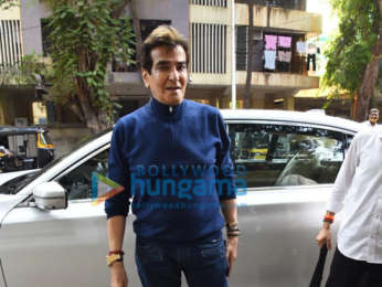 Photos: Jeetendra spotted today at a cosmetic clinic Studio Aesthetique