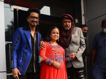 Photos: Karan Johar, Parineeti Chopra, Mithun Chakraborty, Bharti Singh snapped on the sets of Hunarbaaz - Desh Ki Shaan