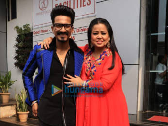 Photos: Karan Johar, Parineeti Chopra, Mithun Chakraborty, Bharti Singh snapped on the sets of Hunarbaaz - Desh Ki Shaan