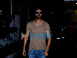 Photos: Kartik Aaryan snapped at a dubbing studio in Juhu