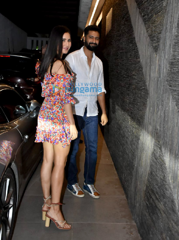photos katrina kaif vicky kaushal karan johar and others snapped at farhan akhtars house in bandra 10