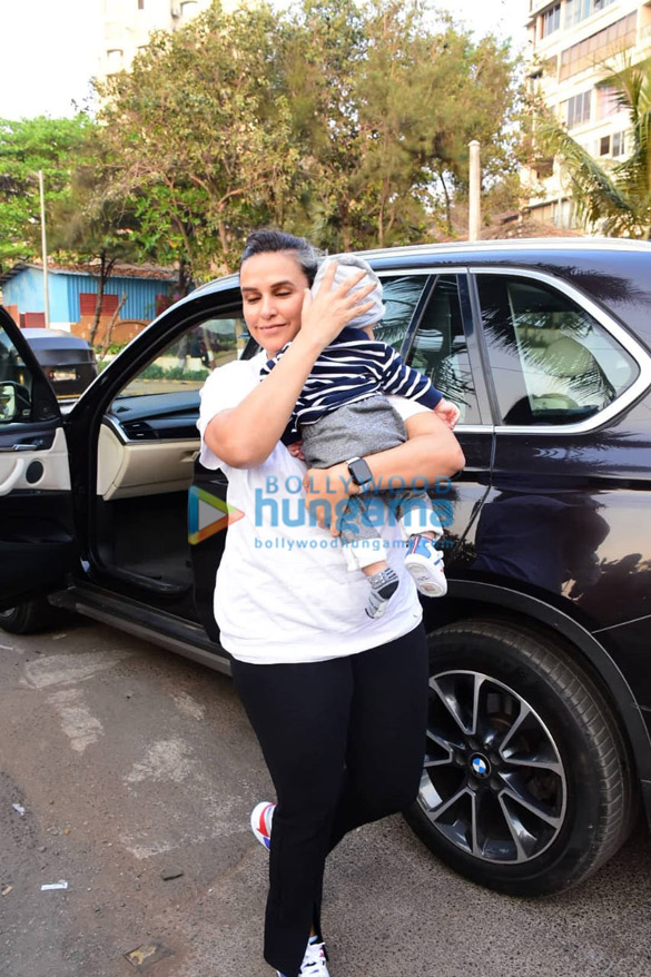 photos neha dhupia spotted with her daughter in bandra 2 2