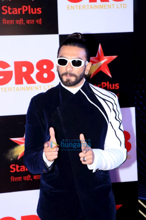 photos rashami desai rakhi sawant among other celebs attend ita awards 20223 11