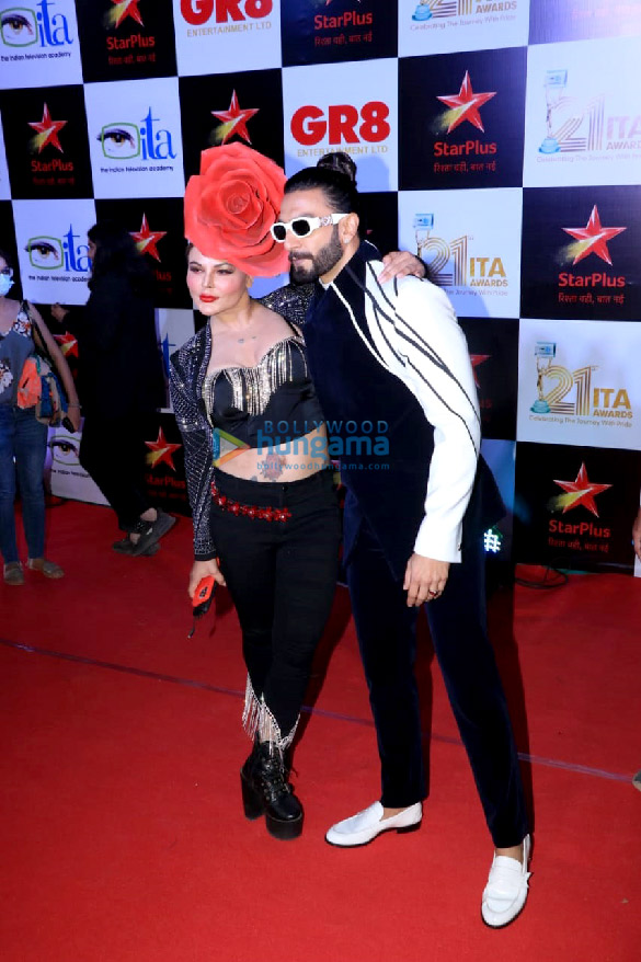 photos rashami desai rakhi sawant among other celebs attend ita awards 20224 3