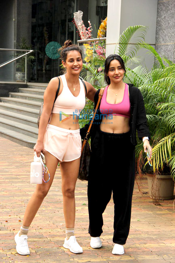 photos sisters aisha sharma and neha sharma enjoy early morning workout as they get spotted outside the gym in bandra 2