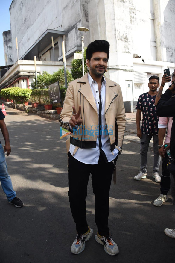 photos tara sutaria nora fatehi tiger shroff and others snapped on sets of dance deewane junior 2