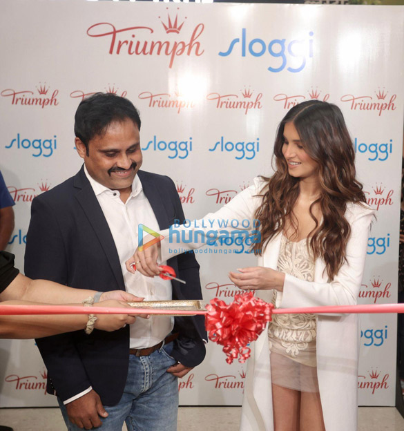 photos tara sutaria opts for an all white outfit for the inauguration of triumphs store in navi mumbai 2