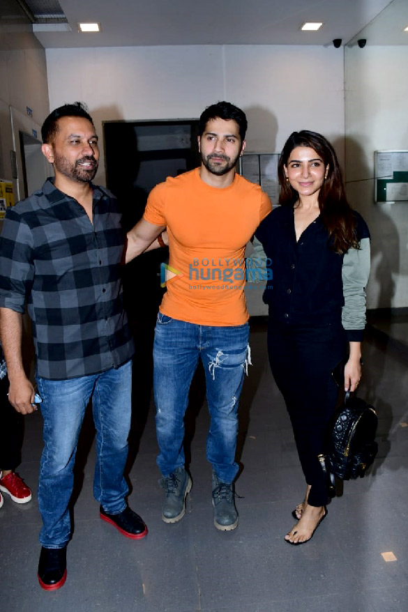 Photos: Varun Dhawan, Samantha Ruth Prabhu and Raj Nidimoru snapped in Andheri Photos: Varun Dhawan, Samantha Ruth Prabhu and Raj Nidimoru snapped in Andheri