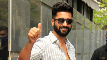 Photos: Vicky Kaushal looks dapper in white as he gets spotted at Pooja Entertainment’s office in Juhu