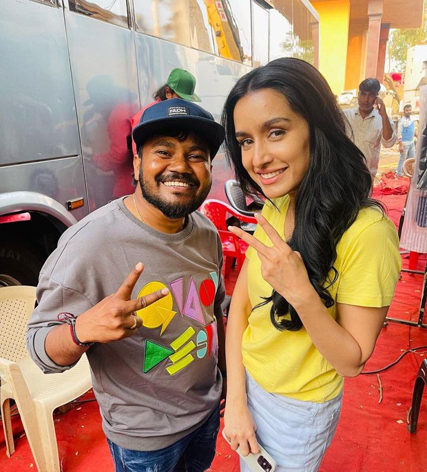 Ranbir Kapoor and Shraddha Kapoor have a gala time on the sets of Luv Ranjan's next Ranbir Kapoor and Shraddha Kapoor have a gala time on the sets of Luv Ranjan's next