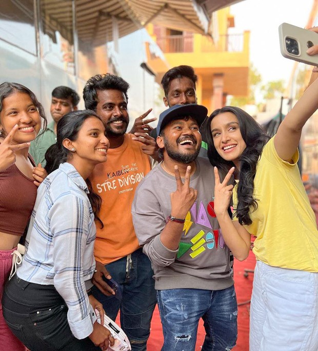 Ranbir Kapoor and Shraddha Kapoor have a gala time on the sets of Luv Ranjan's next Ranbir Kapoor and Shraddha Kapoor have a gala time on the sets of Luv Ranjan's next