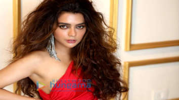 Celebrity Photos of Ruhi Singh