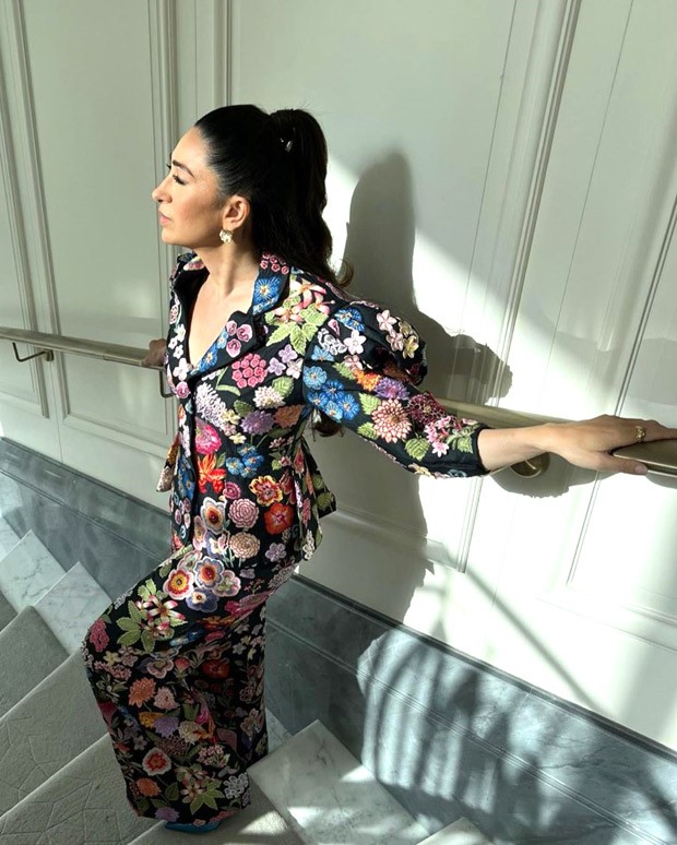 Take summer style cues from Karisma Kapoor for colourful embroidered Rahul Mishra pantsuit with dramatic shoulders Take summer style cues from Karisma Kapoor for colourful embroidered Rahul Mishra pantsuit with dramatic shoulders