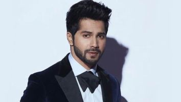 Varun Dhawan says ‘free sona mat do yaar’ to an overwhelmed fan who offered him free gold jewellery