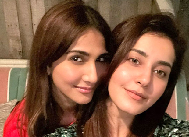 Raashii Khanna shares a throwback picture with Vaani Kapoor!; writes, "Two peas in a pod"