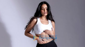 Celeb Photos Of Esha Gupta