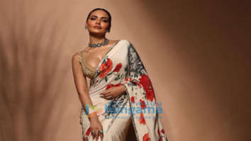 Celebrity Photos of Esha Gupta