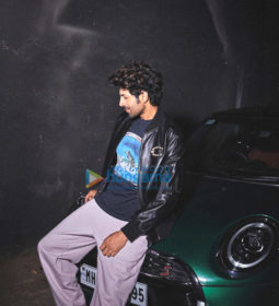 Celeb Photos Of Kartik Aaryan