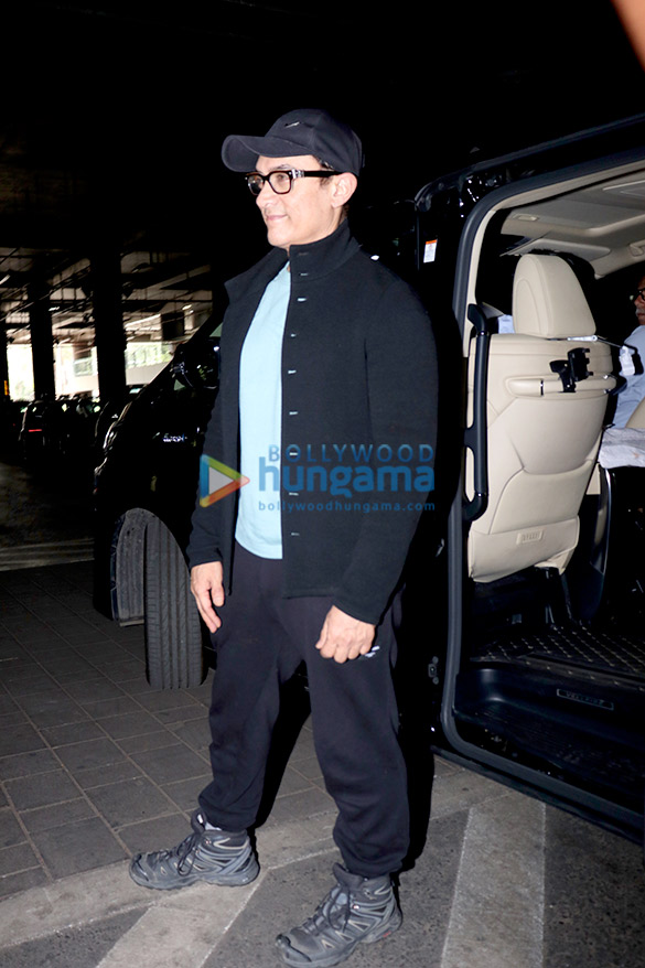 photos aamir khan urvashi rautela nora fatehi adah sharma and others snapped at the airport1 3
