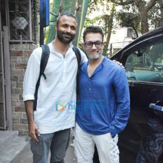 Photos: Aamir Khan snapped in Bandra