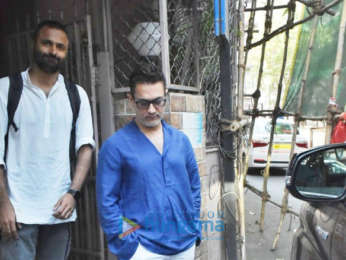 Photos: Aamir Khan snapped in Bandra