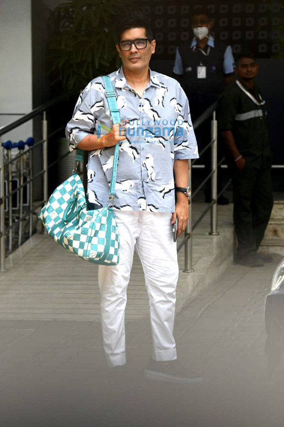 photos alia bhatt and manish malhotra spotted at kalina airport 4