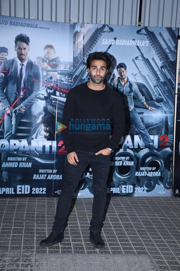 photos celebs grace the special screening of tiger shroff and tara sutaria starrer heropanti 2 122 10