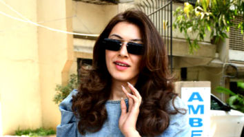 Photos: Hansika Motwani snapped at a salon in Juhu