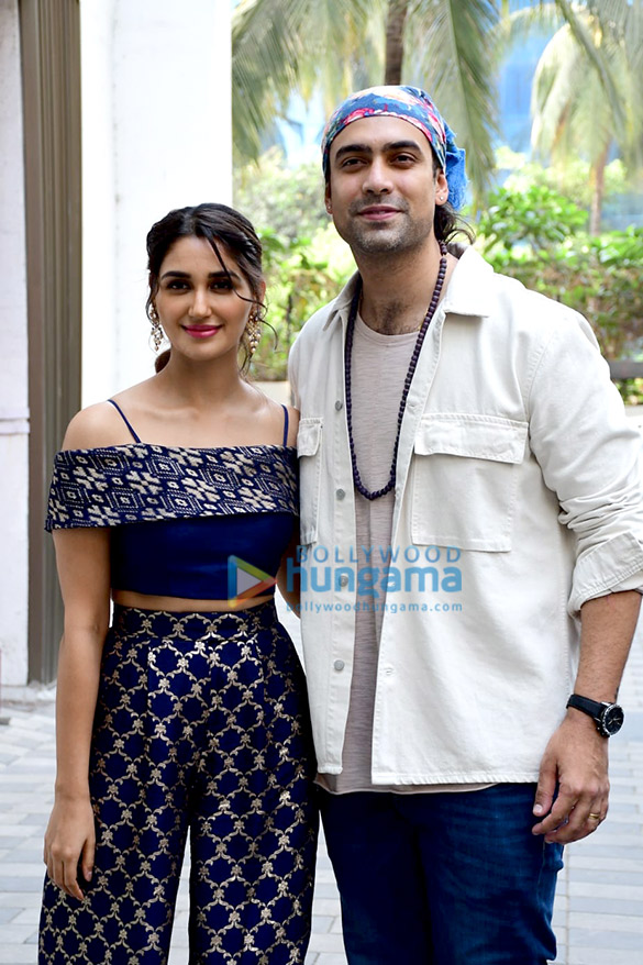photos jubin nautiyal and nikita dutta snapped while promoting their music video mast nazron se 2