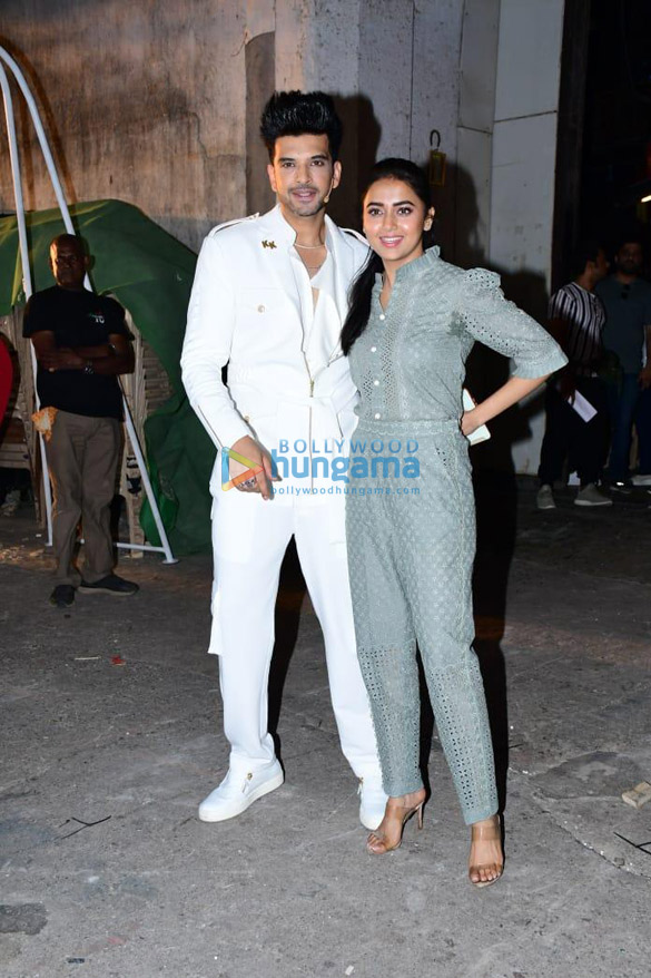 photos karan kundra tejaswi prakash kiara advani and neetu singh snapped on the sets of dance deewane juniors 4
