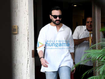 Photos: Kareena Kapoor Khan, Saif Ali Khan, Taimur Ali Khan and Jeh Ali Khan spotted in Bandra